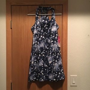 Skirt Sports Simply the Best Dress